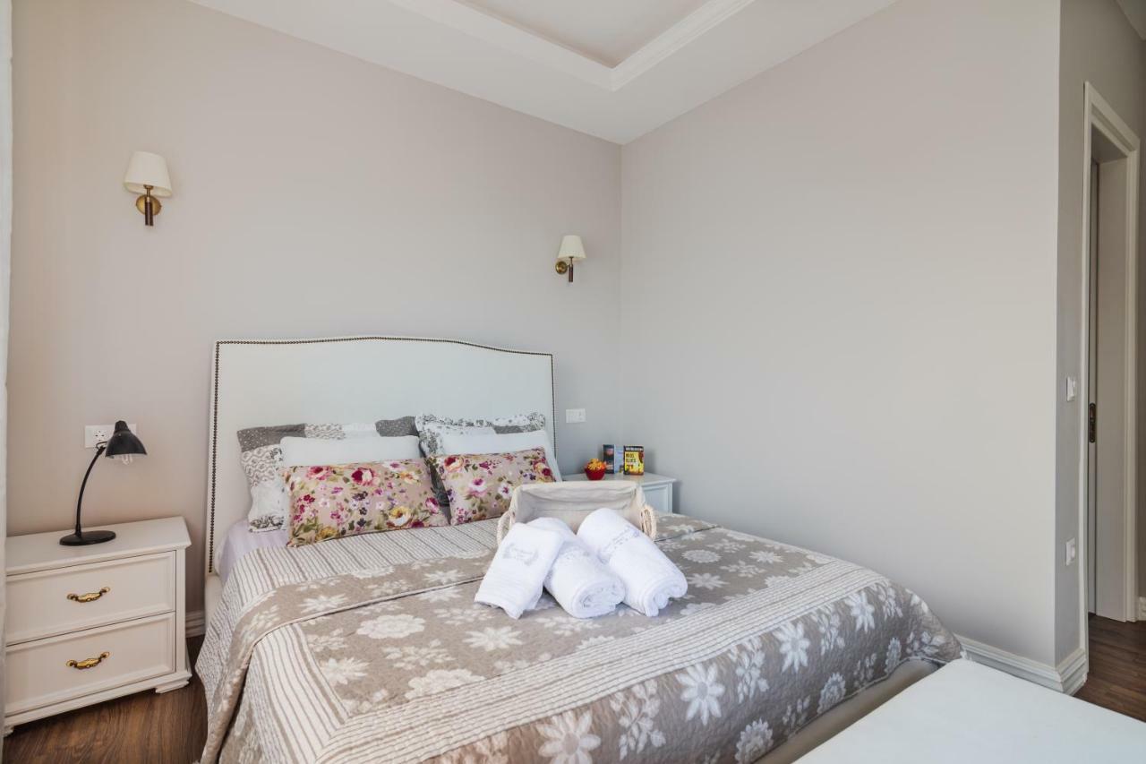 Great Alexander Suites Saranda Extérieur photo