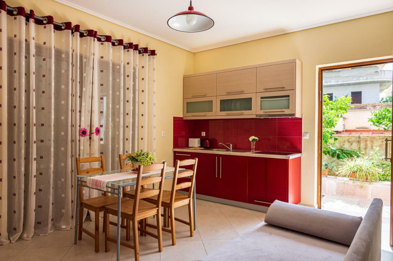 Great Alexander Suites Saranda Extérieur photo