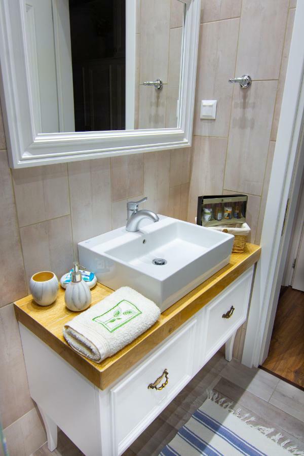Great Alexander Suites Saranda Extérieur photo
